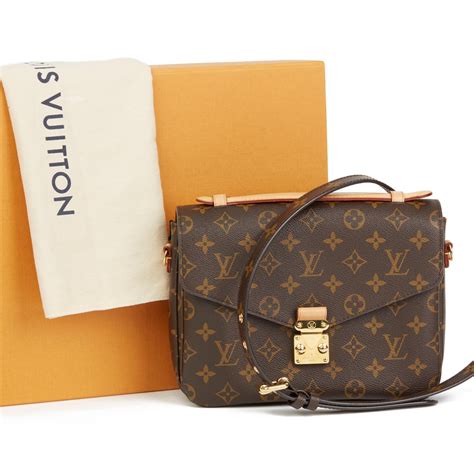 second hand louis vuitton pochette|louis vuitton pochette price.